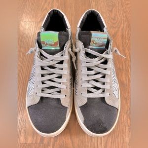 P448 slip on sneakers for everyday wear